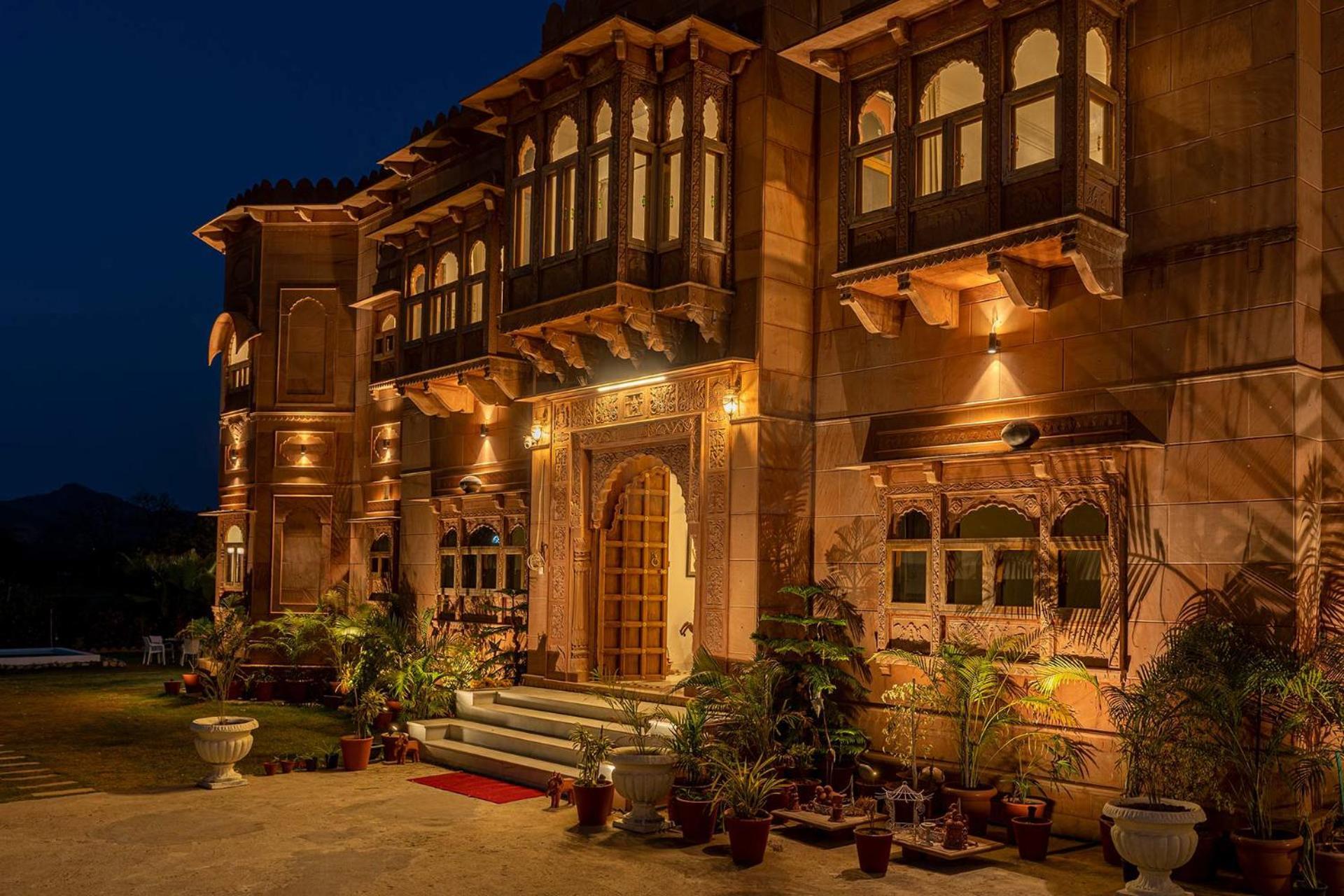 Castle Oodeypore A Boutique Stay 우다이푸르 외부 사진